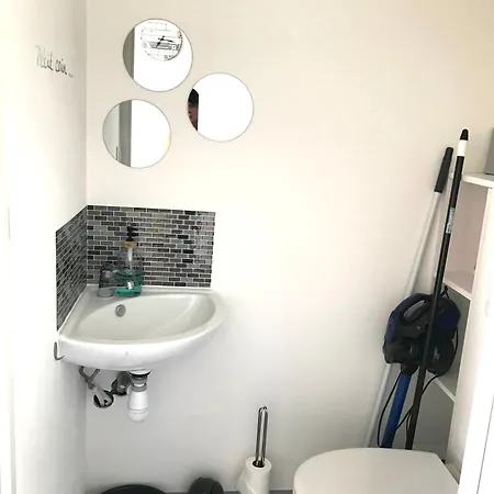 Maisonnette à 30 Mètres De La Hébergement de vacances *