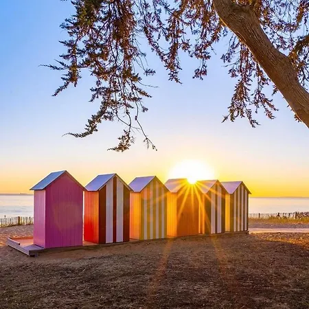 Hébergement de vacances Maisonnette à 30 Mètres De La