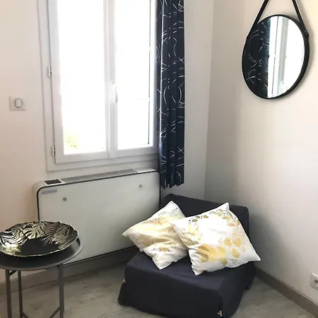 Holiday home Maisonnette A 30 Metres De La *